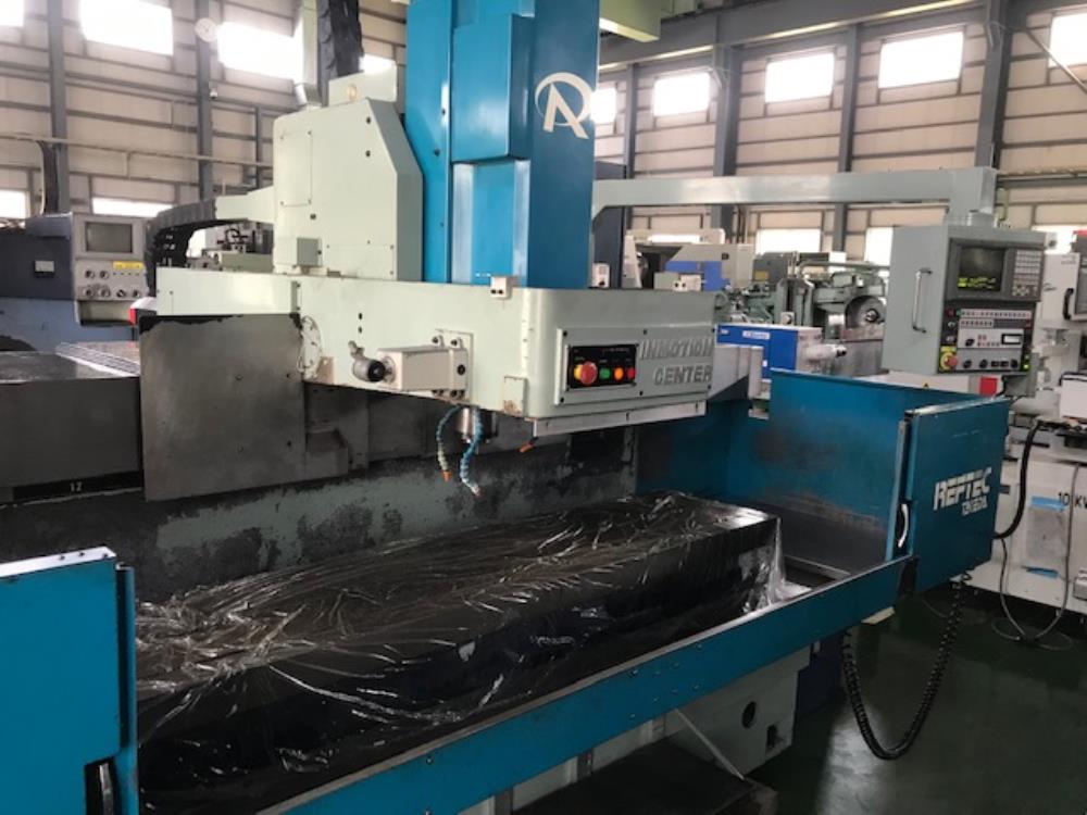 マシニングセンタ