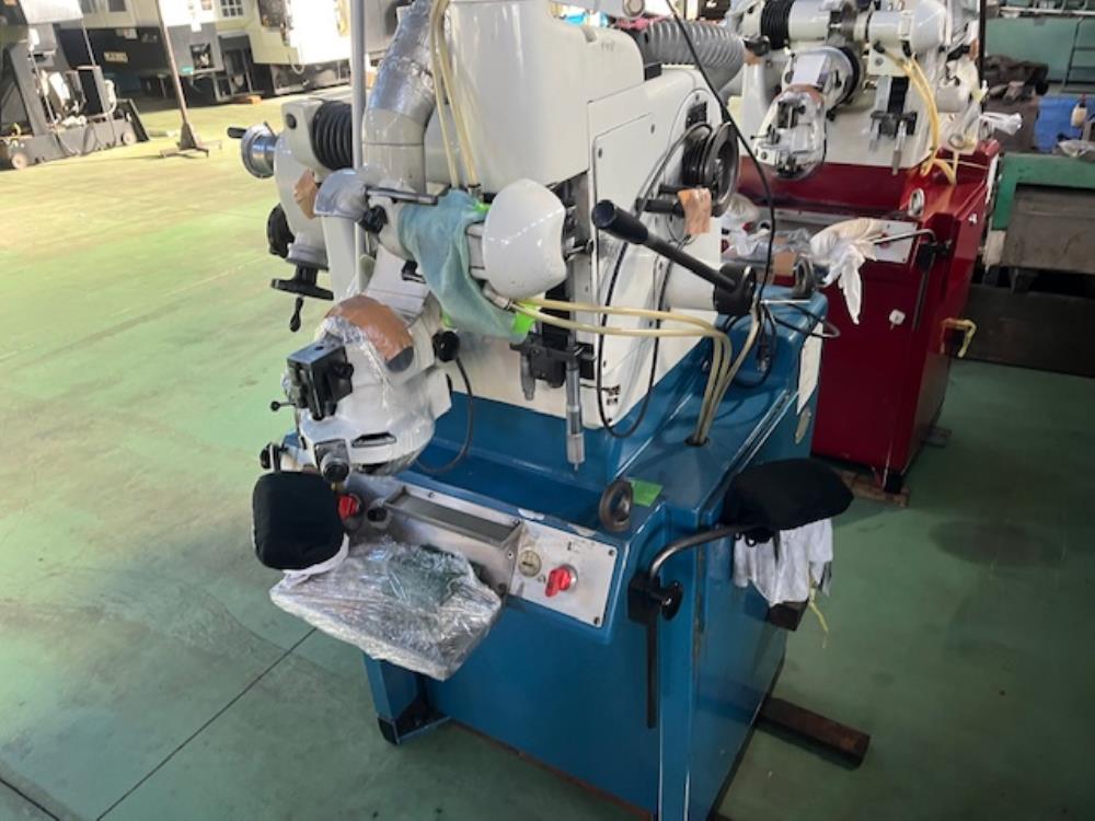 OK5550 EWAG 工具研削盤